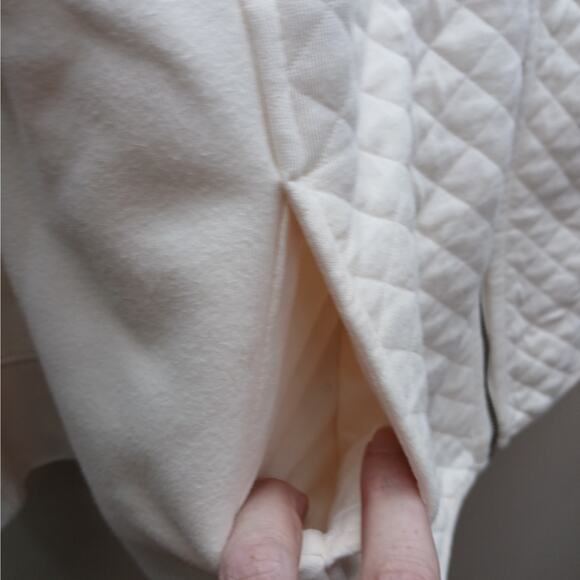 L. L. Bean Long Sleeve Hooded Quilted Full Zip Jacket Cream Size Medium Outdoors - Picture 5 of 11